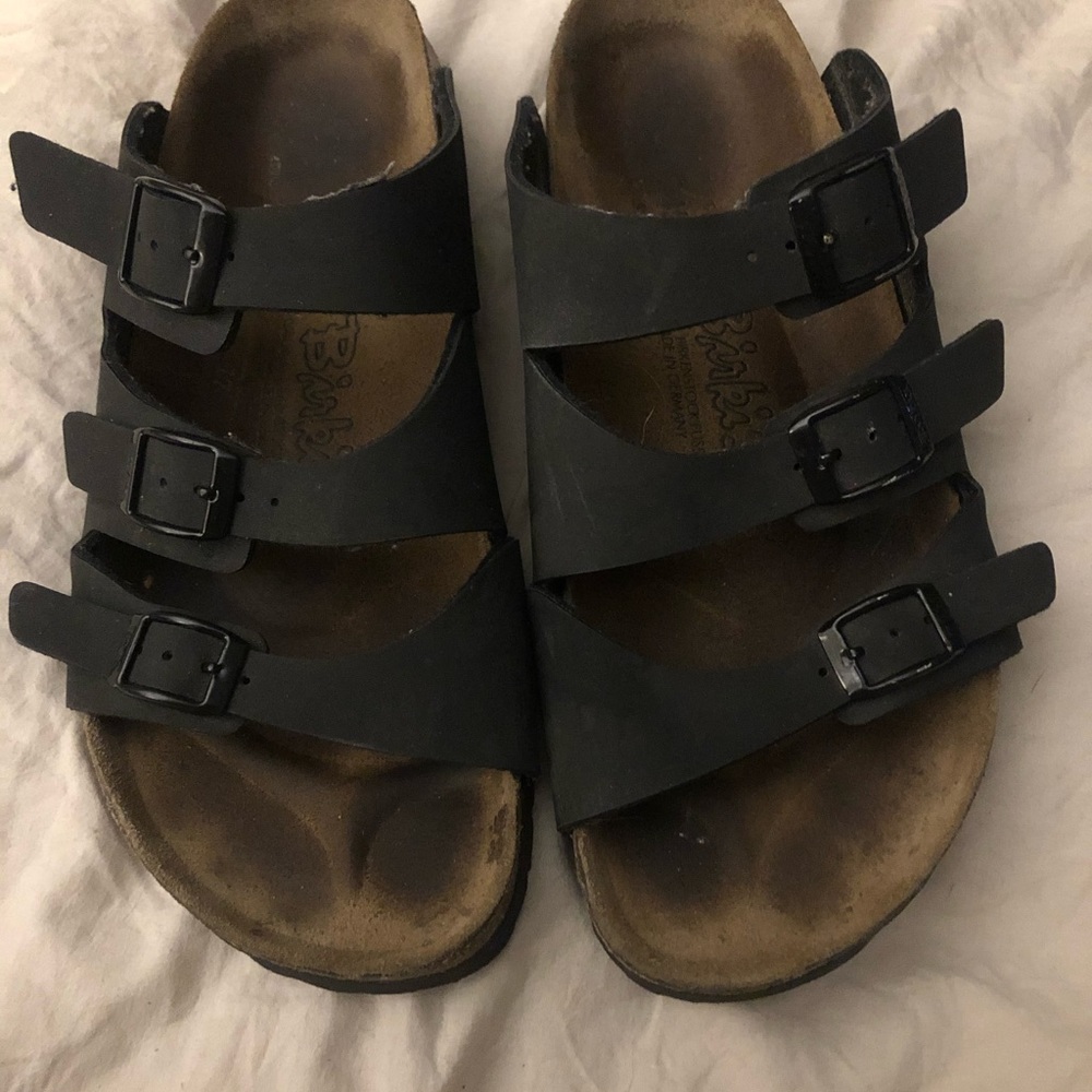 Three strap Birkies